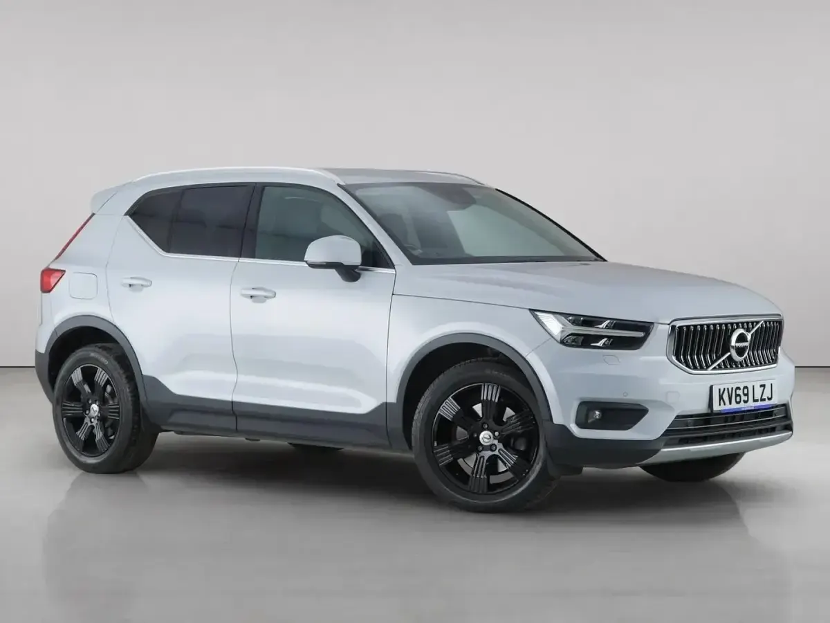 Used Volvo XC40 Inscription 150 HP (110 kW) 2019 SUV