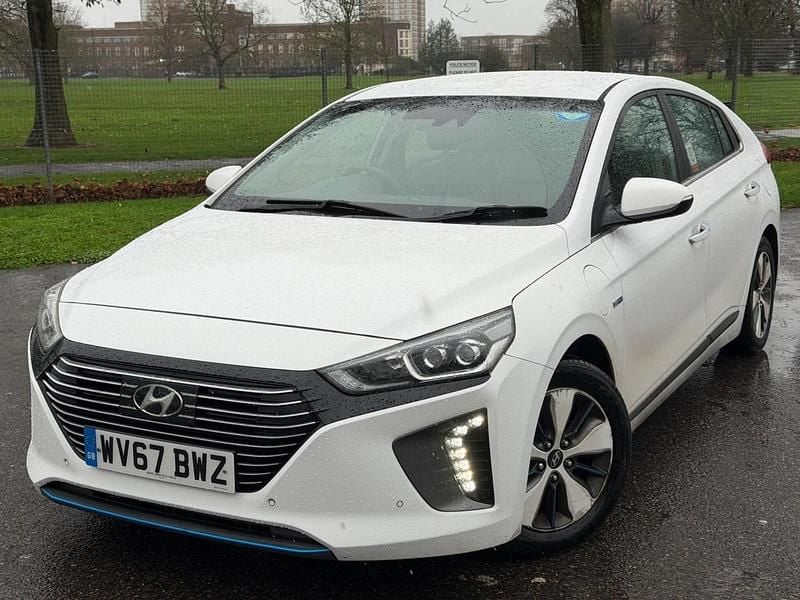 Used Hyundai Ioniq Premium SE 2017 White Hatchback