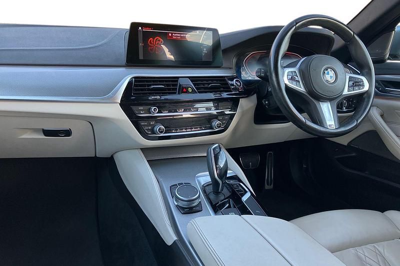 Used BMW 520 M Sport 184 HP (135 kW) 2020 Blue Sedan