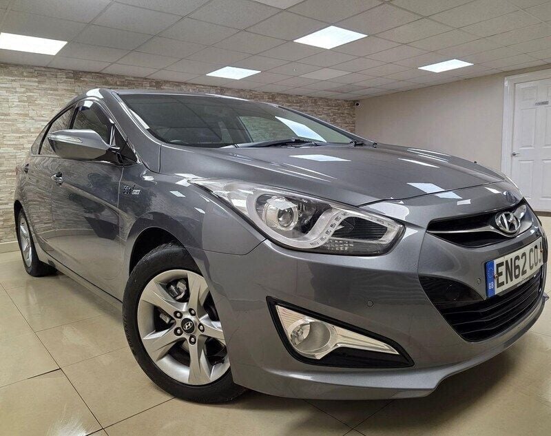 Silver Used 2012 Hyundai i40 Style Sedan | £4,395 (Fair price) - Image 1/4