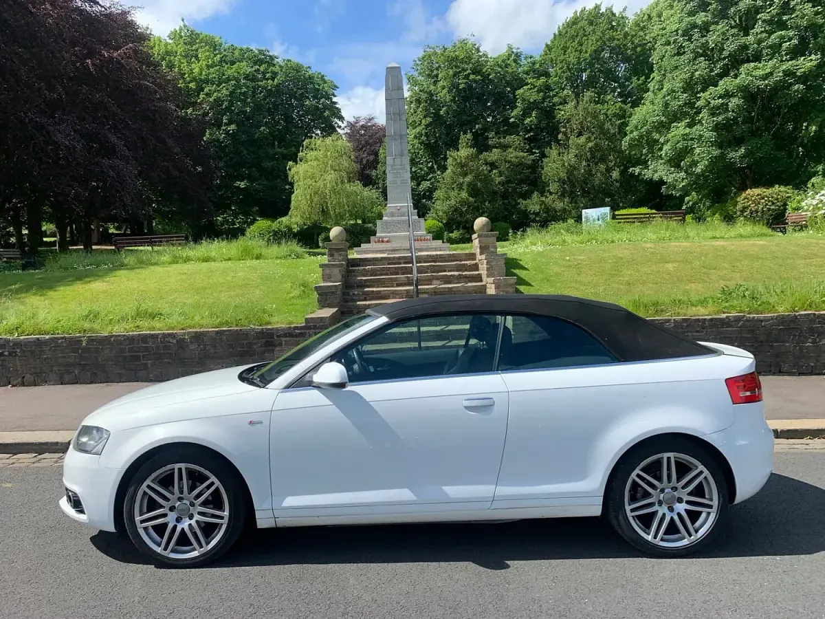 Used Audi A3 Cabriolet S-Line 105 HP (77 kW) 2011 White Cabriolet