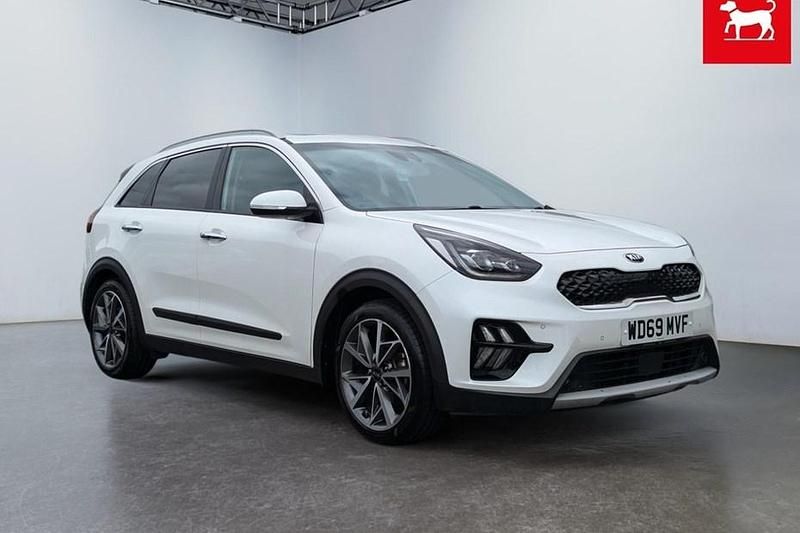 White Used 2020 Kia Niro 4 SUV | £18,495 (Fair price) - Image 1/1