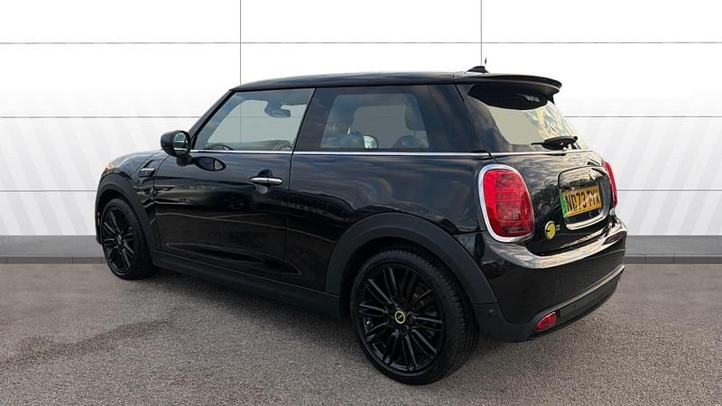 Used Mini Cooper S Level 2 135 kW (184 HP) 2023 Black Hatchback