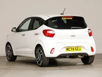 Used Hyundai i10 Premium 83 HP (61 kW) 2025 White Hatchback