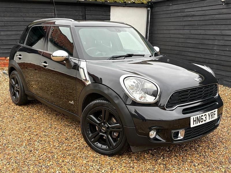Black Used 2013 Mini Cooper S Hatchback | £7,995 (Fair price) - Image 1/4