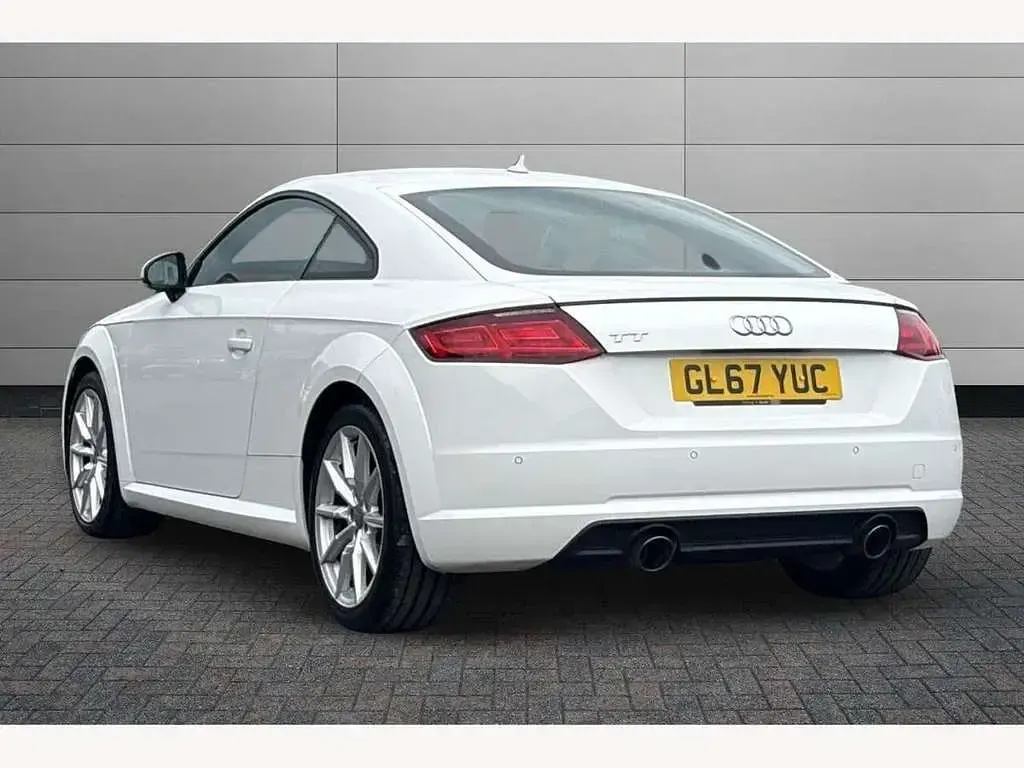 Used Audi TT Sport 180 HP (132 kW) 2017 White Coupe