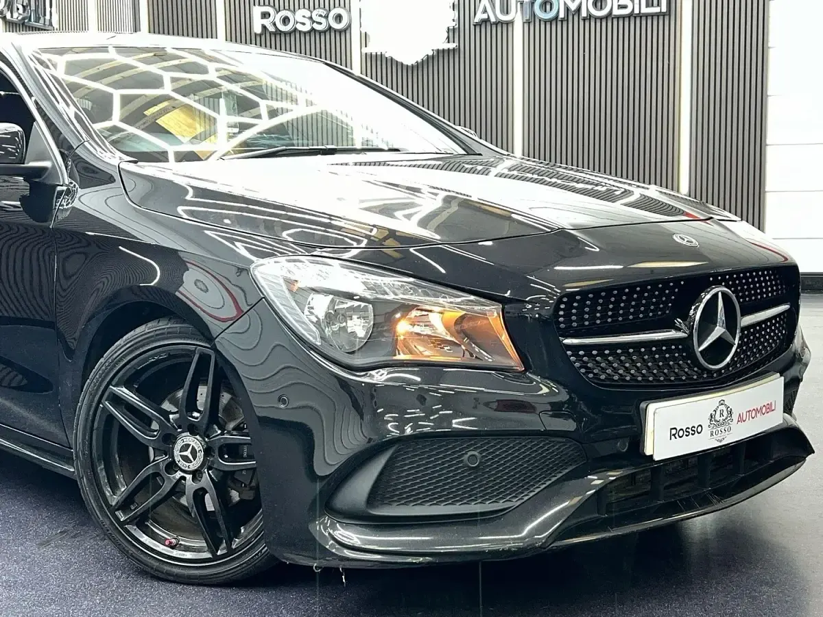 Used Mercedes CLA180 AMG line 2018 Black Sedan