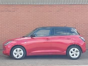 Used Suzuki Swift 82 HP (60 kW) 2025 Red Hatchback