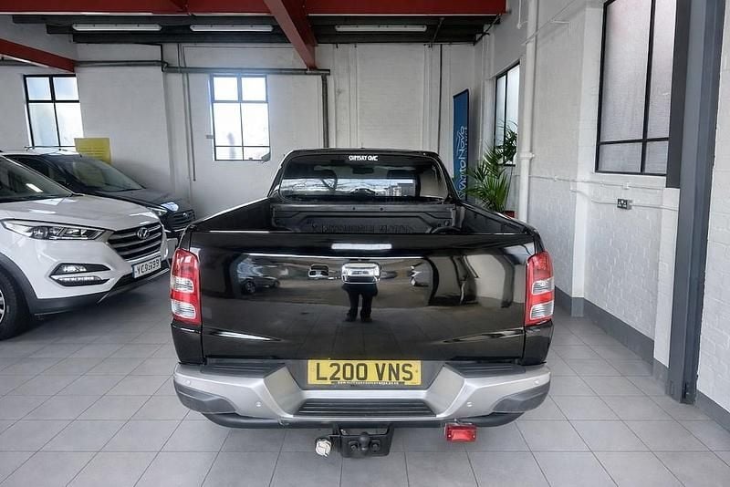 Used Mitsubishi L200 Warrior 178 HP (130 kW) 2017 Black Pickup