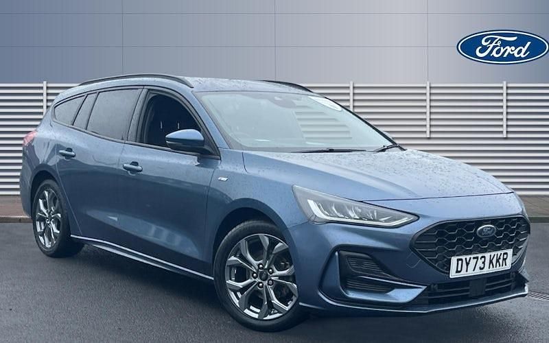 Used Ford Focus ST-Line 125 HP (91 kW) 2023 Blue Estate