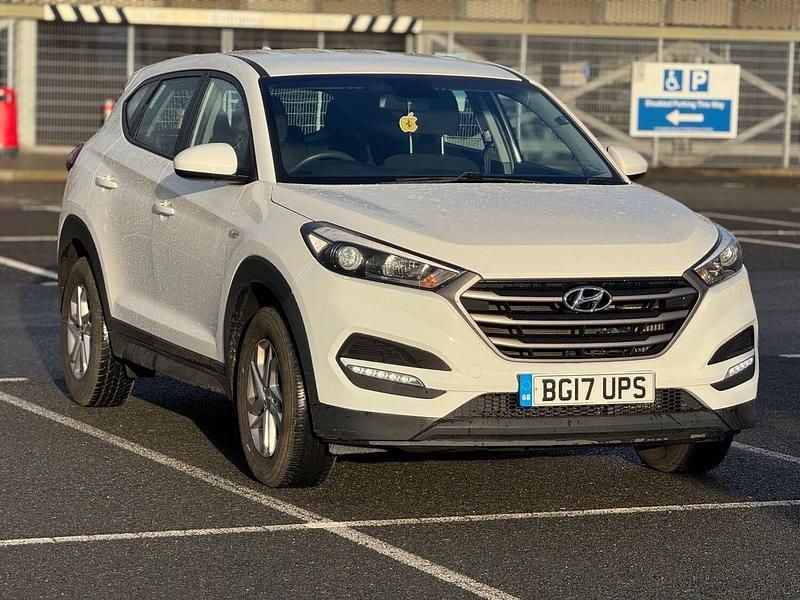 Used Hyundai Tucson 2017 White SUV