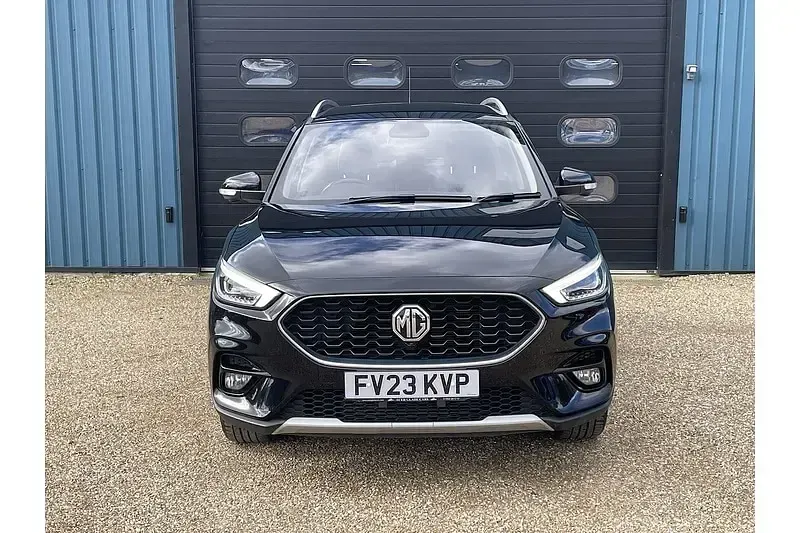Used MG ZS Exclusive 111 HP (81 kW) 2023 Black SUV