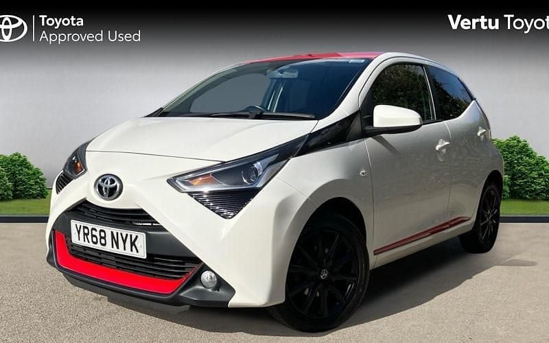 Used Toyota Aygo x-press 69 HP (50 kW) 2019 Hatchback