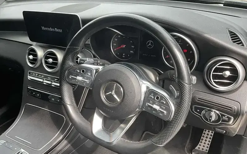 Used Mercedes GLC220 AMG line 194 HP (142 kW) 2019 Grey SUV