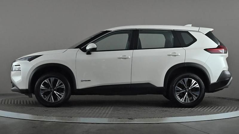 Used Nissan X-Trail Acenta Premium 213 HP (156 kW) 2024 White SUV