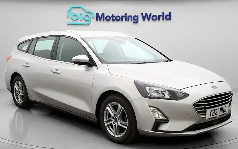 Usado Ford Focus Zetec 120 CV (88 kW) 2021 Familiar