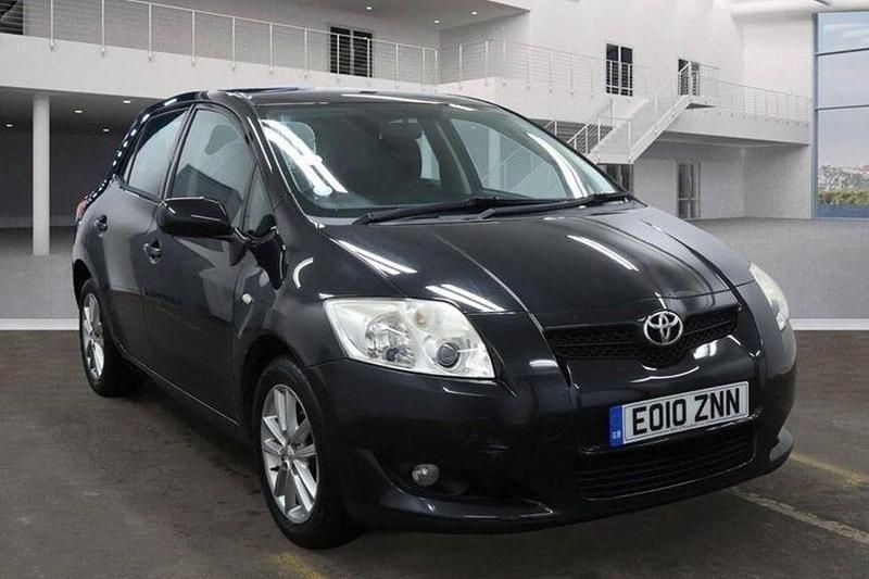 Black Used 2010 Toyota Auris Hatchback | £2,995 (Good price) - Image 1/1
