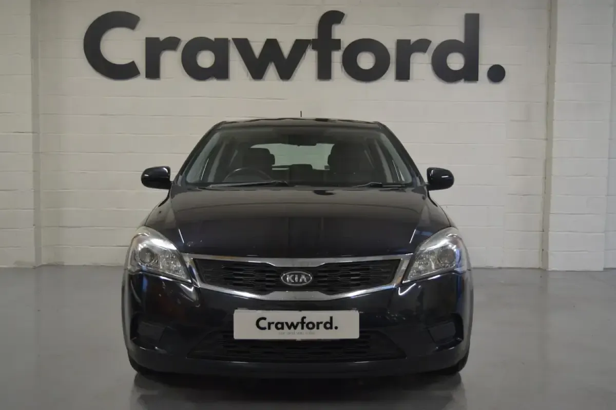 Używany Kia Ceed 2013 Czarny Hatchback