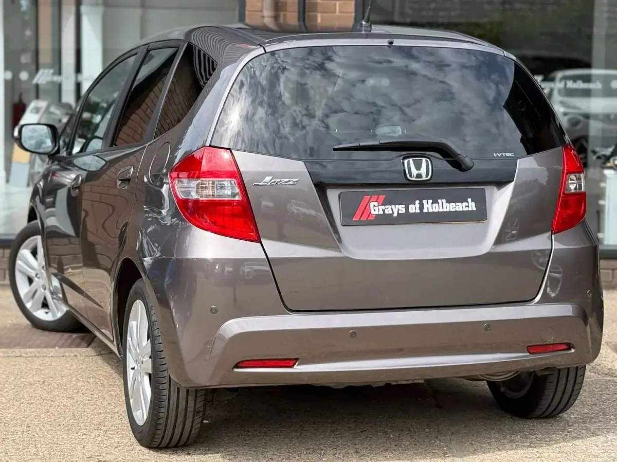 Used Honda Jazz EX 99 HP (72 kW) 2012 Brown Hatchback