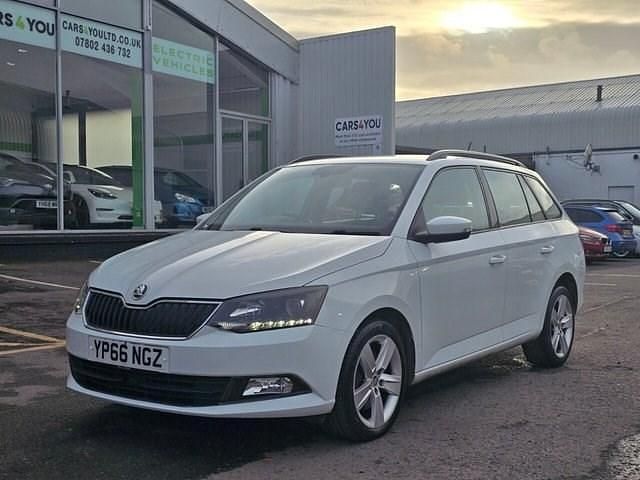 Used Skoda Fabia SE L 110 HP (80 kW) 2016 White Hatchback