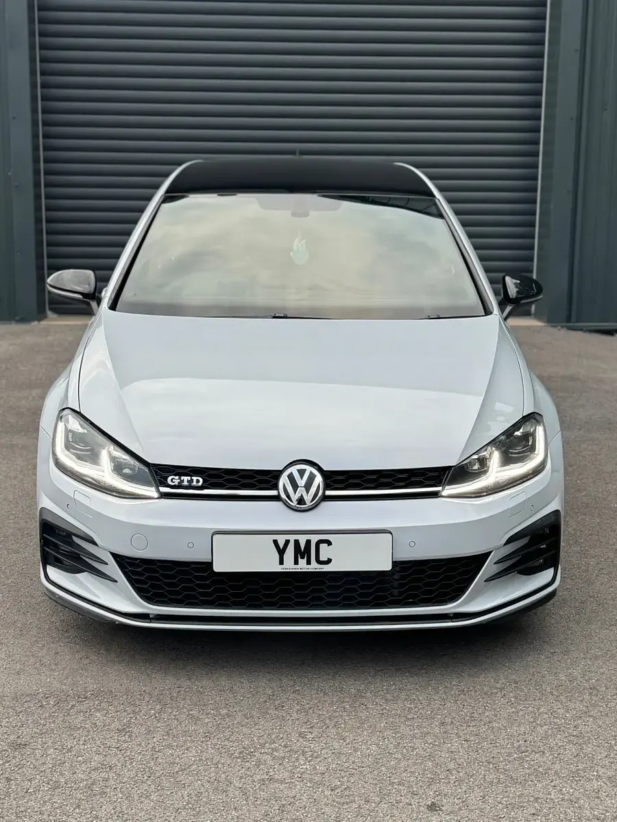 Used VW Golf VII GTD 2017 Silver Hatchback
