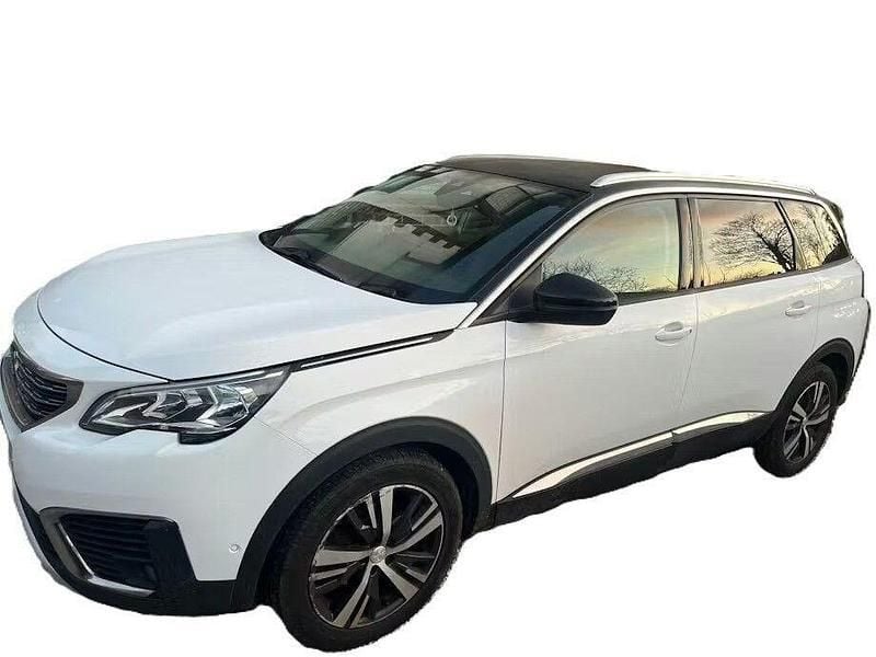 Used Peugeot 5008 Allure 120 HP (88 kW) 2018 White SUV