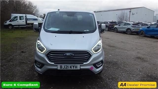 Used Ford Tourneo Custom 2021 Silver Van