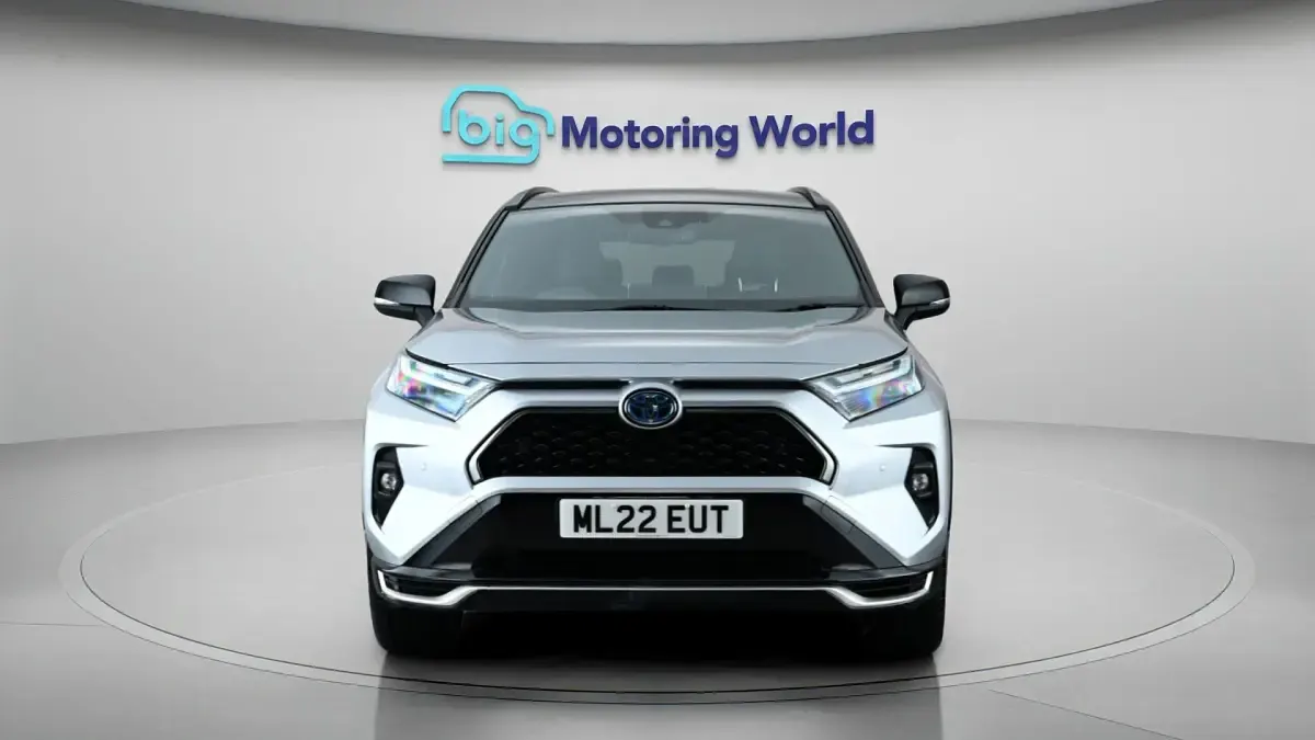 Used Toyota RAV4 Hybrid 306 HP (225 kW) 2022 Silver SUV