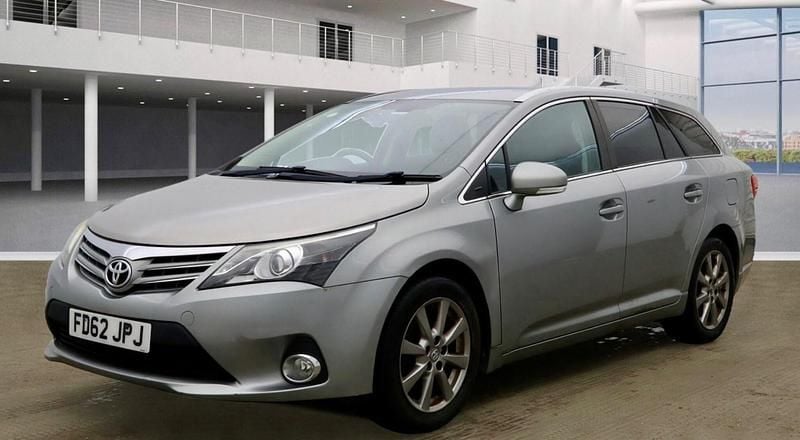 Grey Used 2012 Toyota Avensis T4 Estate | £8,695 (Expensive) - Image 1/4