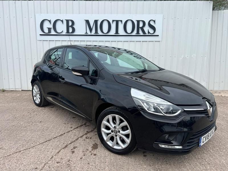 Used Renault Clio IV Dynamique 2018 Black Hatchback