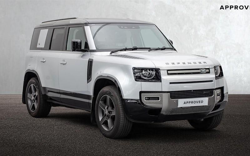 Used 2024 Land Rover Defender SE Dynamic SUV | £54,999 (Super price) - Image 1/4