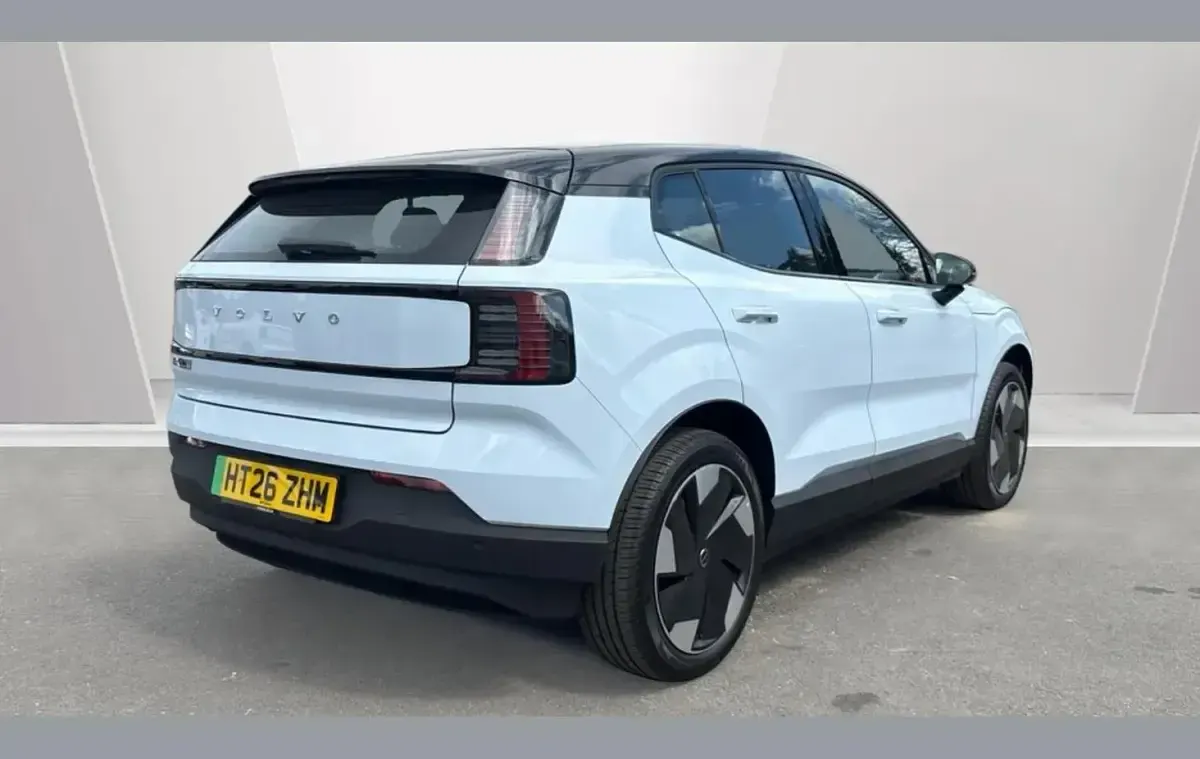 New Volvo EX30 Plus 196 kW (267 HP) 2026 Blue SUV