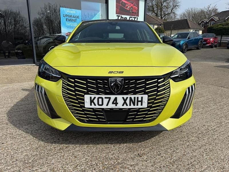 Used Peugeot 208 GT 99 HP (72 kW) 2025 Yellow Hatchback