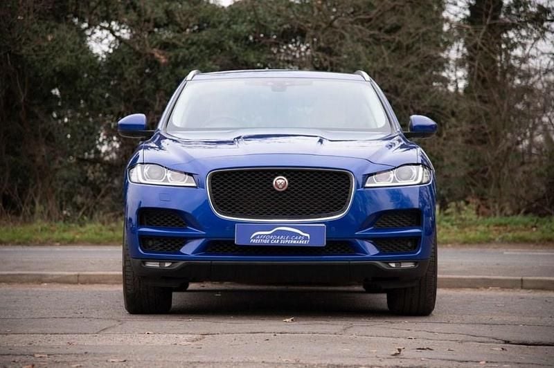 Used Jaguar F-Pace Portfolio 250 HP (183 kW) 2018 Blue SUV