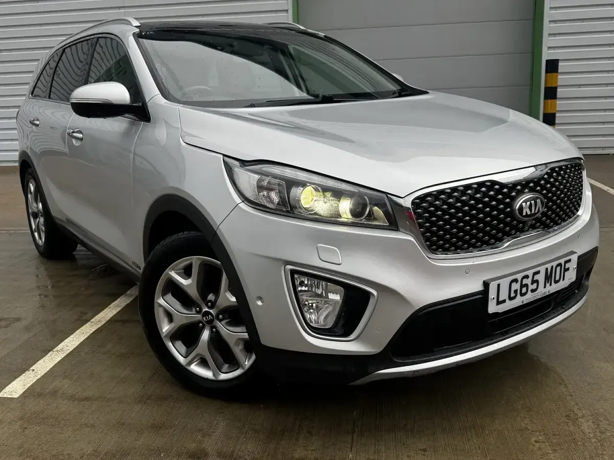 Used Kia Sorento 200 HP (147 kW) 2015 Silver SUV