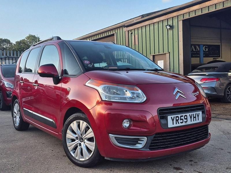 Red Used 2009 Citroën C3 Picasso Exclusive MPV | £2,090 (Fair price) - Image 1/4