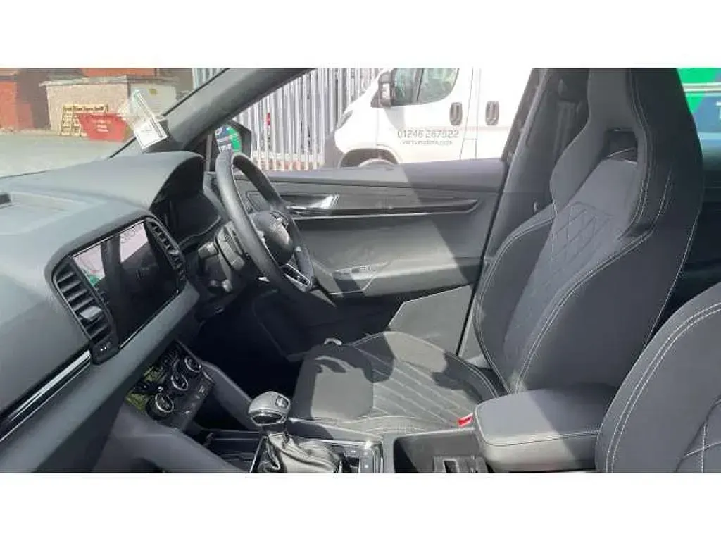 Used Skoda Karoq SportLine 150 HP (110 kW) 2025 SUV