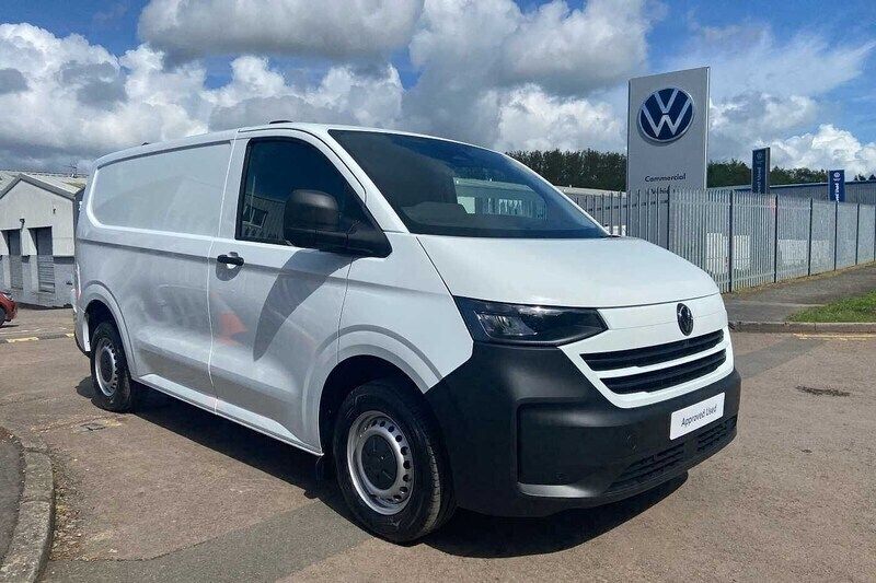 Grey New 2025 VW T6.1 Pro Van | £32,990 (Fair price) - Image 1/4