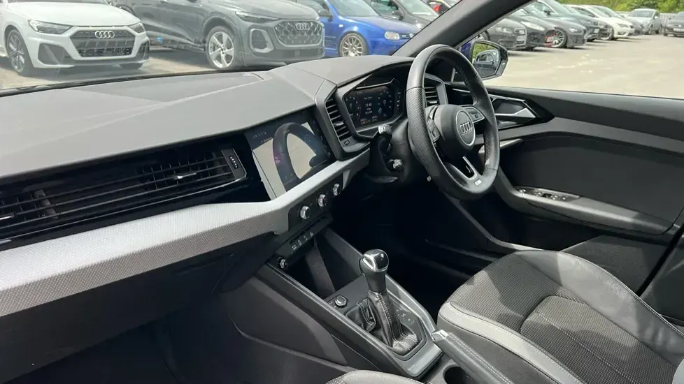 Used Audi A1 S-Line 110 HP (80 kW) 2024 Blue SUV