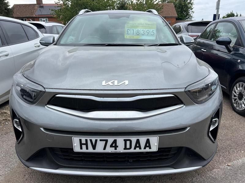 Used Kia Stonic 98 HP (72 kW) 2024 Grey SUV