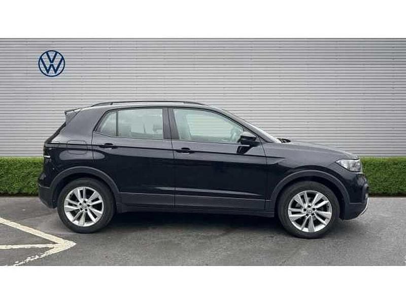 Used VW T-Cross SE 115 HP (84 kW) 2019 SUV