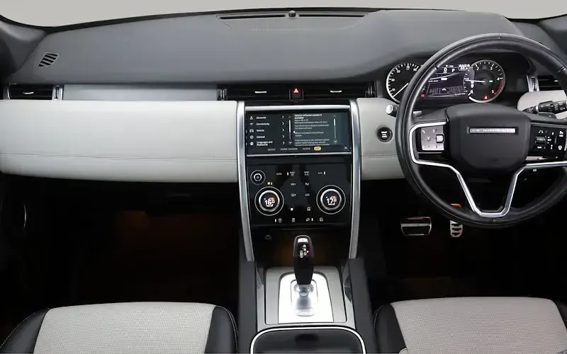 Used Land Rover Discovery Sport HSE Dynamic 204 HP (150 kW) 2022 Black SUV