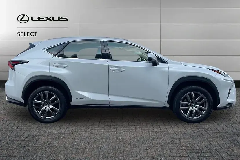 Used Lexus NX300h 194 HP (142 kW) 2019 Sonic white SUV