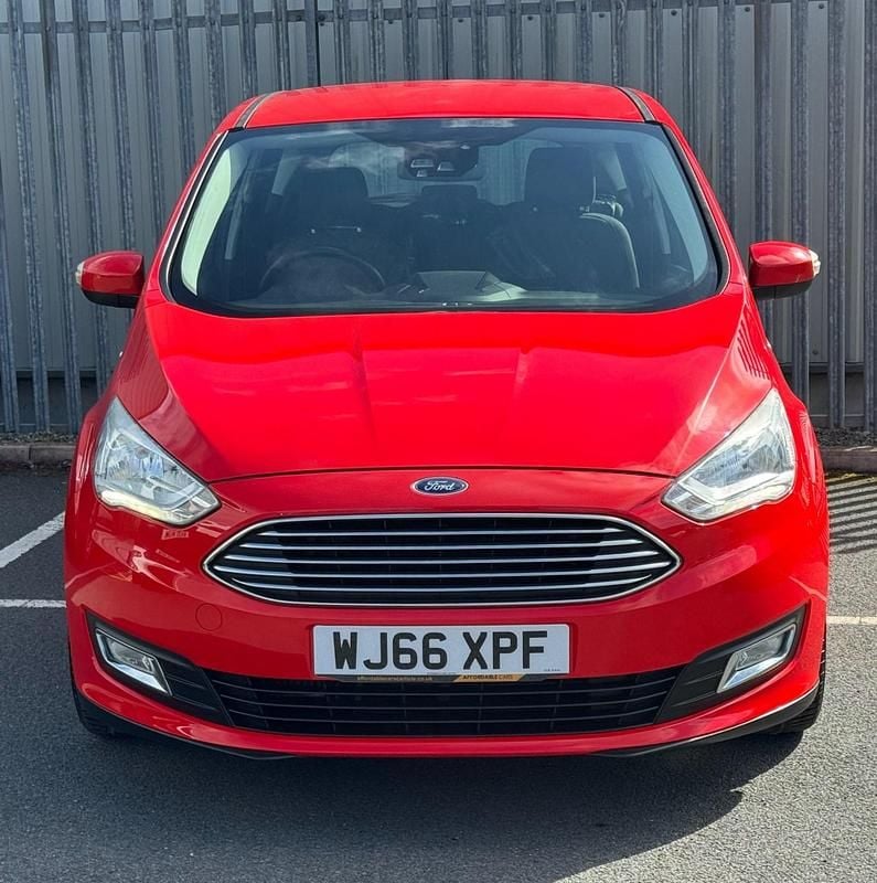 Used Ford C-MAX Titanium 125 HP (91 kW) 2016 Red MPV