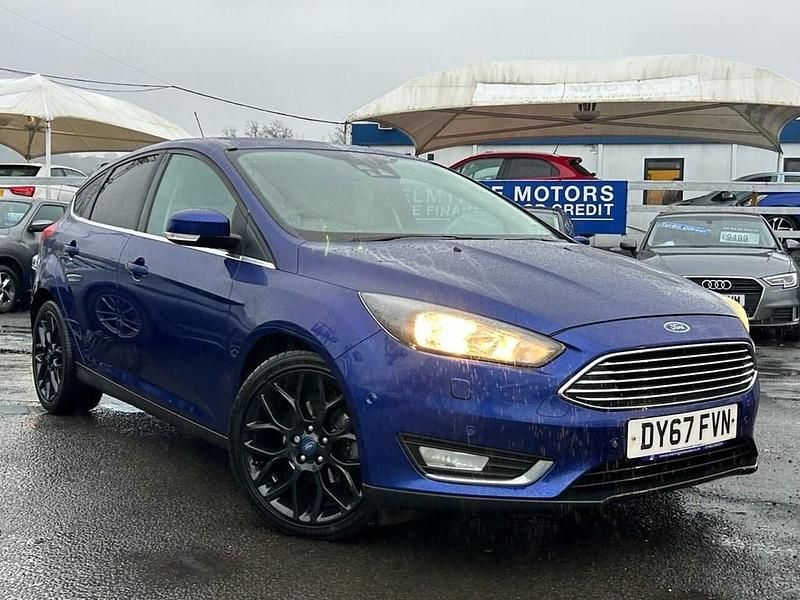 Used Ford Focus Titanium X 120 HP (88 kW) 2017 Blue Hatchback