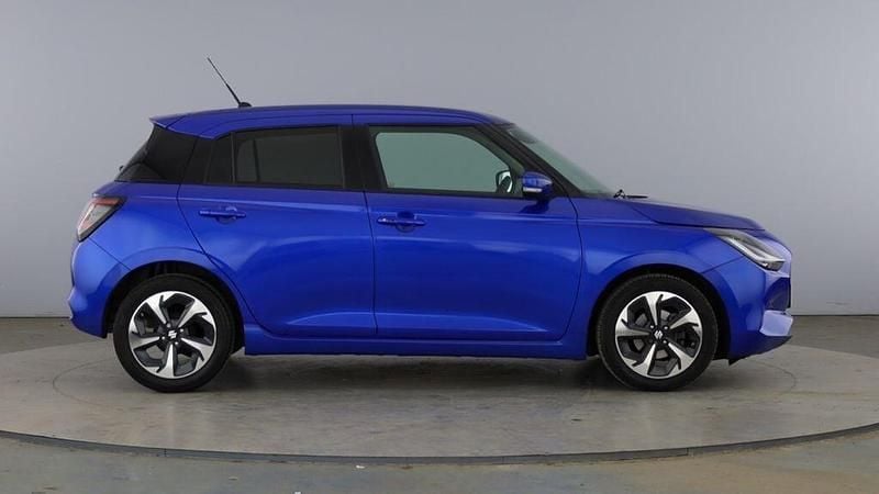 Used Suzuki Swift 2025 Blue Hatchback