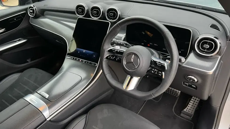 Used Mercedes GLC300e Urban 313 HP (230 kW) 2025 Metallic paint hightech silver SUV