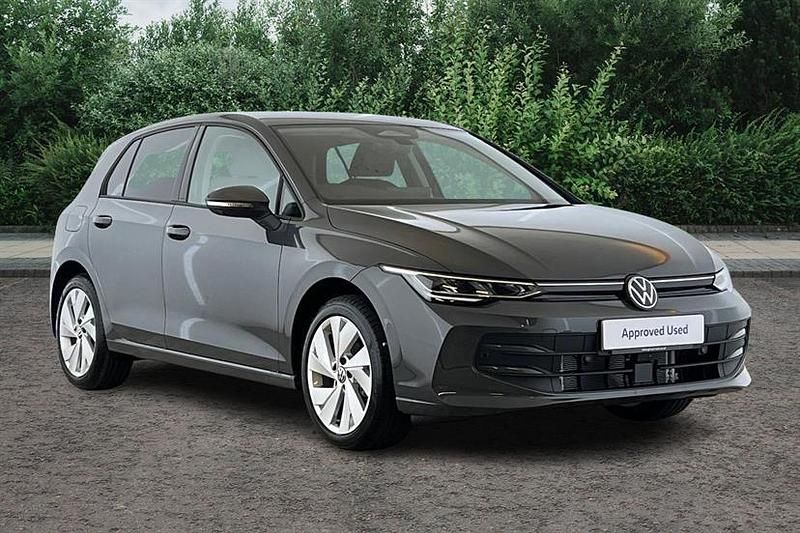 Dolphin grey New 2025 VW Golf VIII Match Hatchback | £27,990 (Super price) - Image 1/4