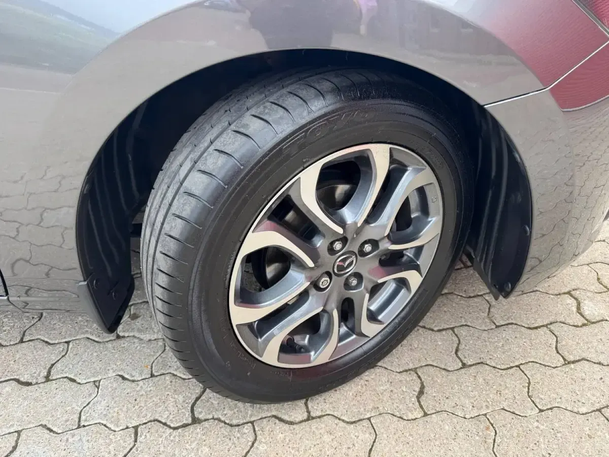 Used Mazda 2 Inclusive 113 HP (83 kW) 2019 Grey Hatchback