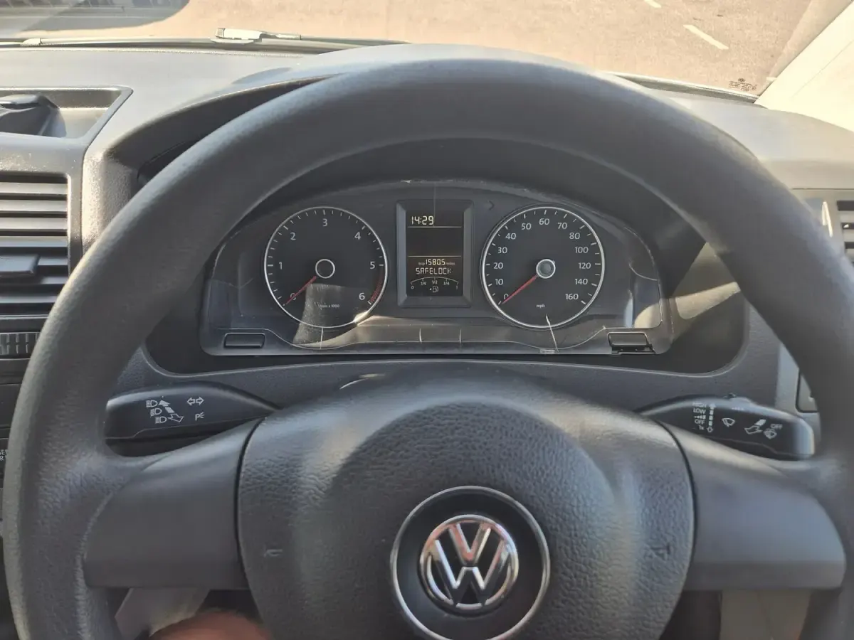 Used VW T5 102 HP (75 kW) 2014 White Van